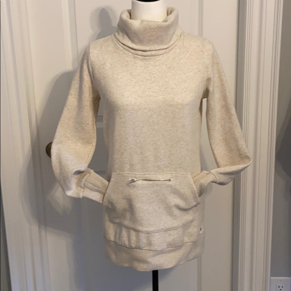 Fabletics soft tunic.  Size X-Small to Small